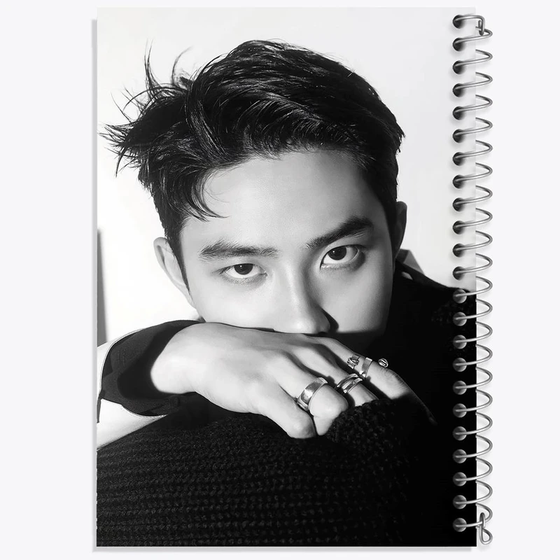 دفتر نت موسیقی 50 برگ خندالو مدل کیونگسو گروه اکسو EXO کد 16847