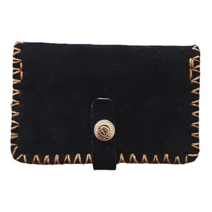 جاکارتی چرمی مدل دکمه دار کد 1010