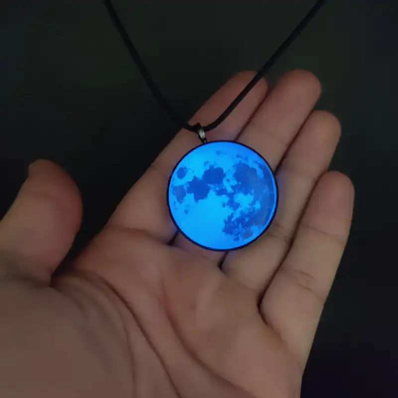 گردنبند مدل ماه شبتاب