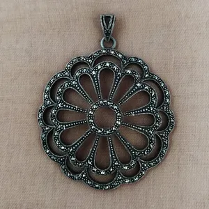 آویز گردنبند نقره زنانه سلین کالا مدل گل کد ce-new45