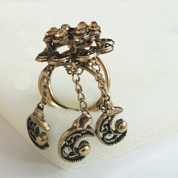 حلقه روسری زنانه مدل BEH123