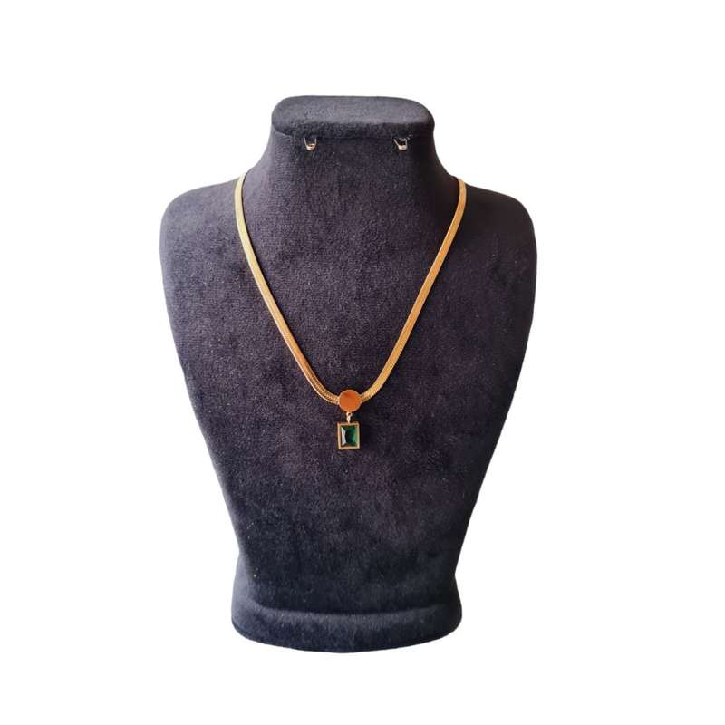 گردنبند زنانه مدل ماری نگین
