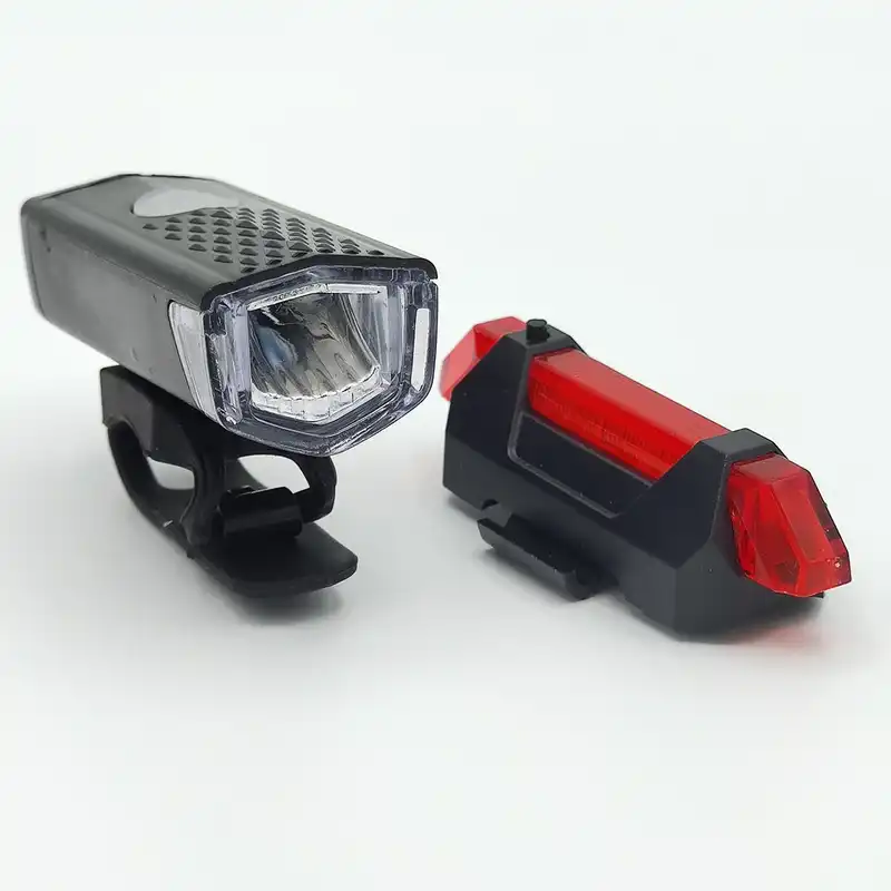 چراغ جلو و عقب دوچرخه مدل شارژی 200 لومن کد 760