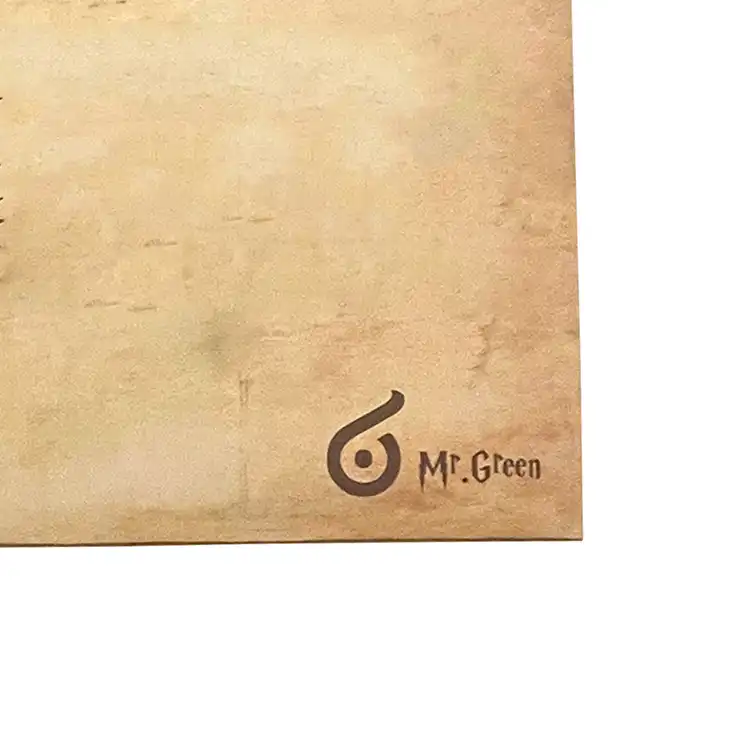 پوستر مسترگرین مدل هری پاتر طرح نامه هاگوارتز