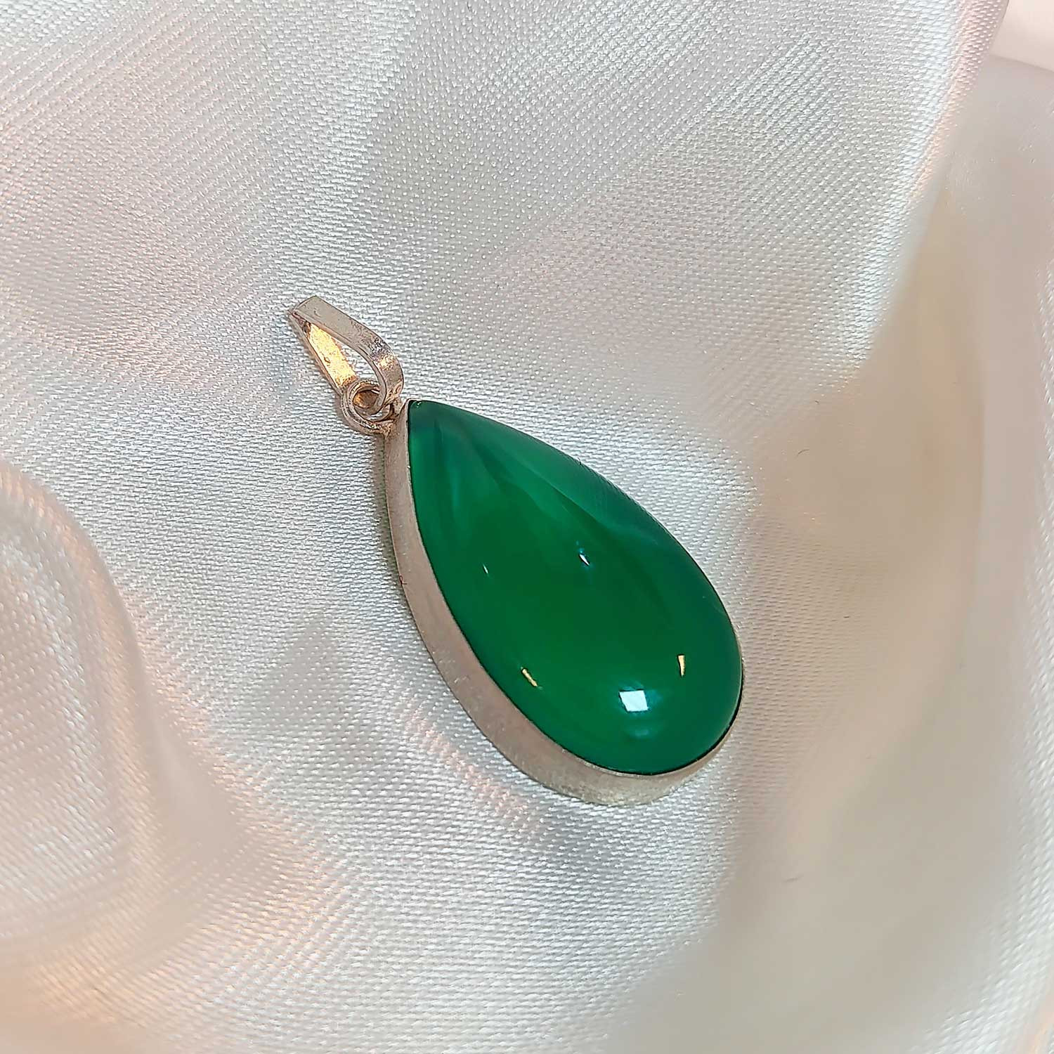 آویز گردنبند نقره زنانه مدل عقیق کد NG1468 آویز گردنبند نقره زنانه مدل عقیق کد NG1468