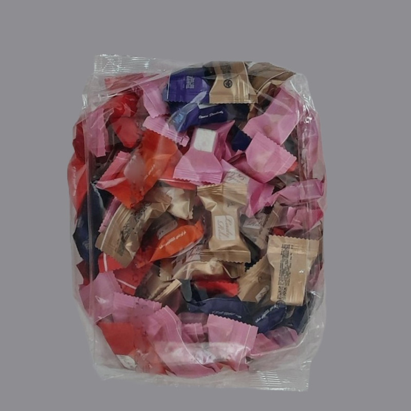 شکلات کاکائویی مغزدار لیدی رز - 500 گرم 