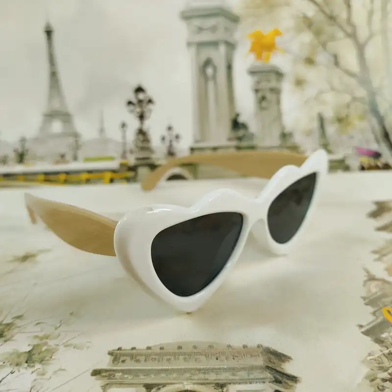 عینک آفتابی بچگانه مدل CH9 کد W