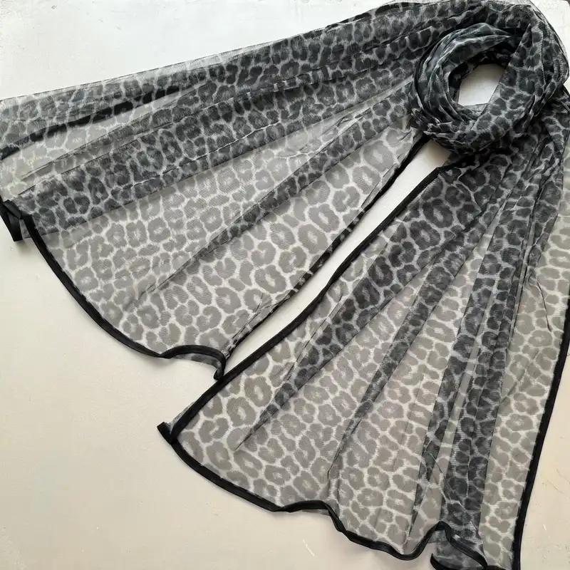 شال زنانه مدل توری پلنگی تابستانی مهمانی کد 45