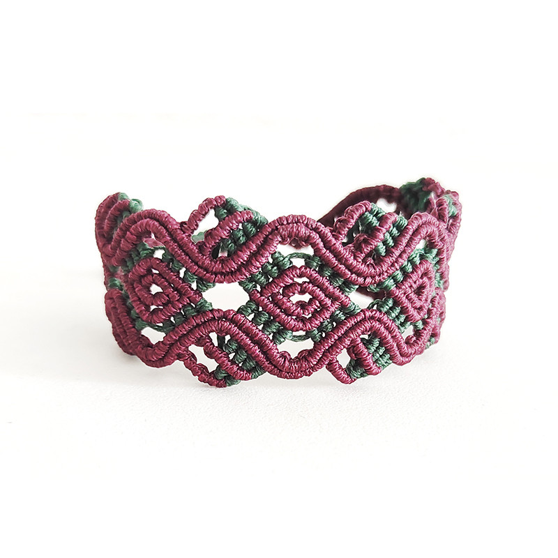 دستبند مدل 002