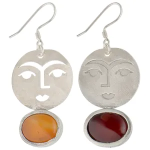 گوشواره نقره زنانه مدل آدمک و عقیق