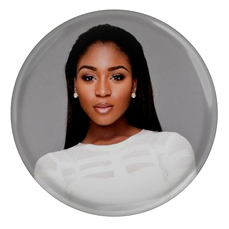 مگنت طرح نورمانی همیلتون خواننده گروه موسیقی فیفت هارمونی مدل S7709 