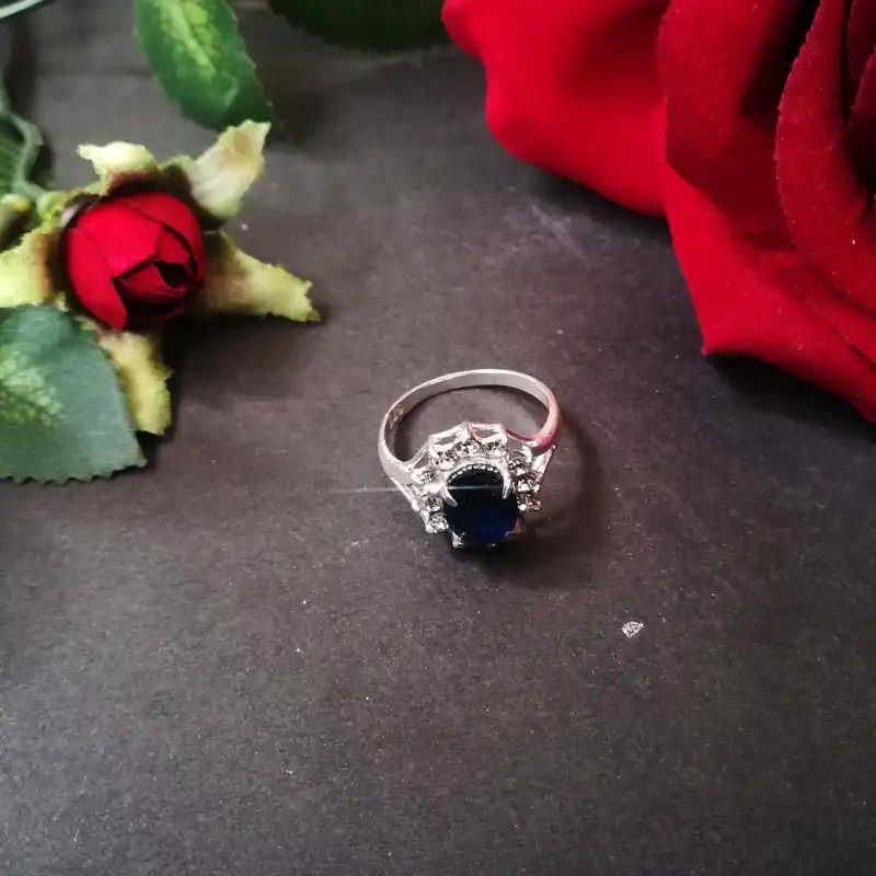 نیم ست نقره زنانه سلین کالا مدل یاقوت کبود ce-yagh-ab1