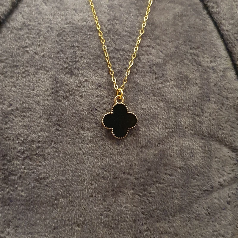 عکس شماره 3 : گردنبند زنانه مدل ونکلیف