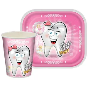 بشقاب و لیوان یکبار مصرف مدل دندون مجموعه 24 عددی