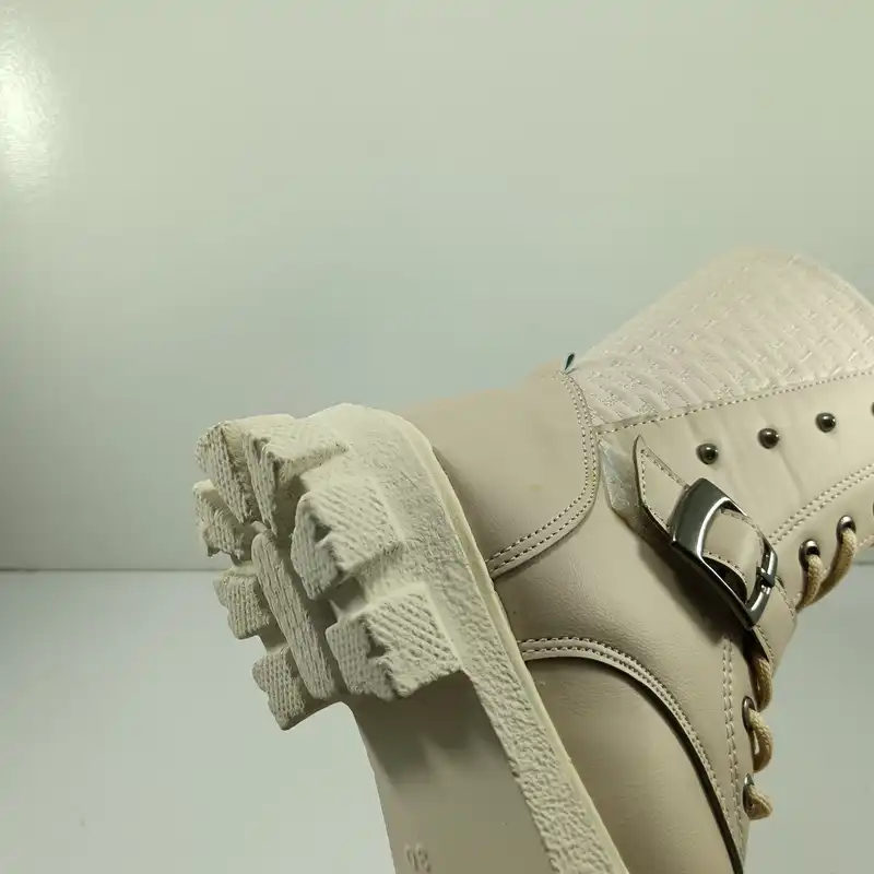 بوت دخترانه کد 6196