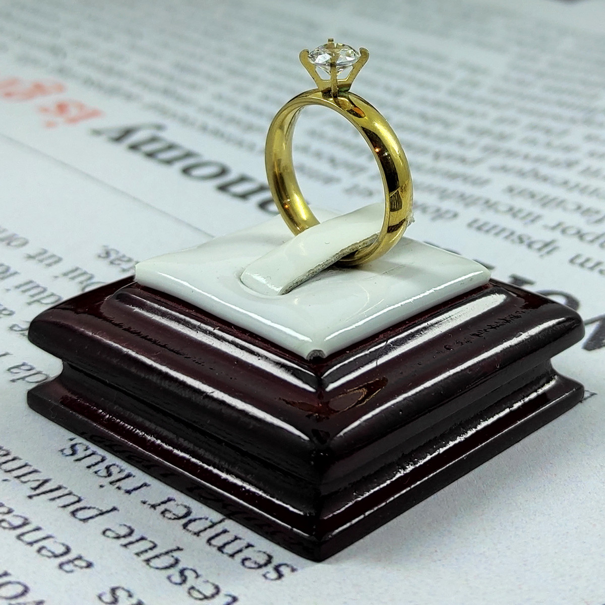 انگشتر زنانه سلین کالا مدل استیل تکتاش کد Mps-1 انگشتر زنانه سلین کالا مدل استیل تکتاش کد Mps-1