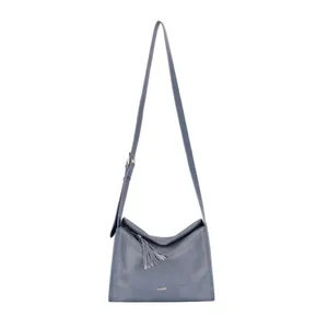 کیف رودوشی زنانه دیوید جونز مدل CM7063 طرح منگوله دار