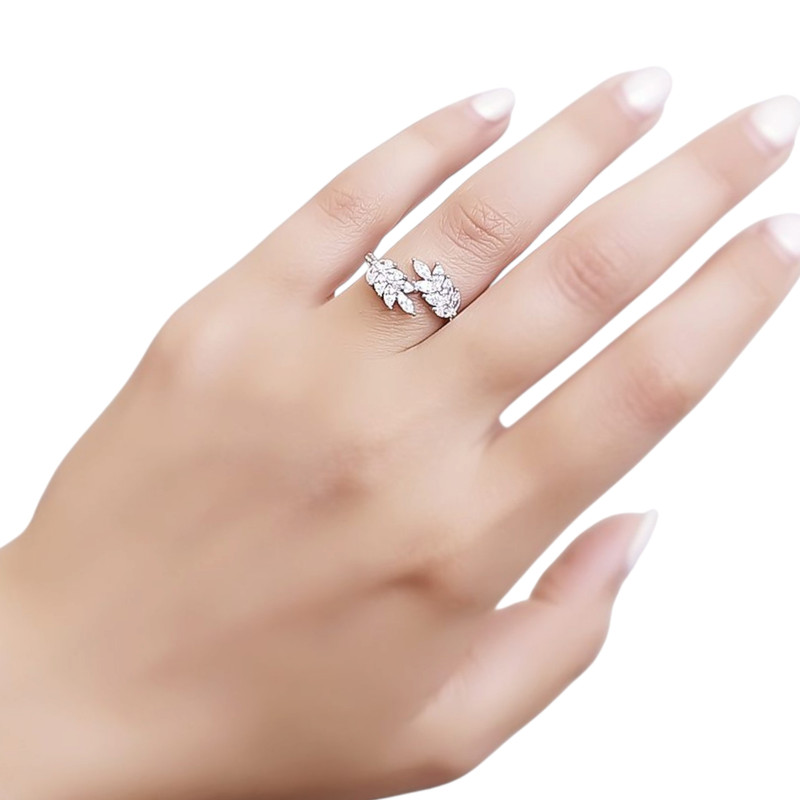 انگشتر نقره زنانه مدل سولیتر مارکیز شهر 1048