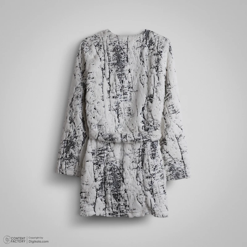 عکس شماره 2 : پالتو زنانه مدل خزین