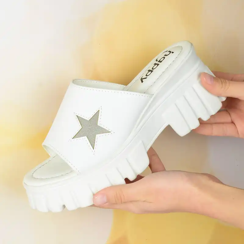 صندل زنانه مدل Happy Star کد WH.2916