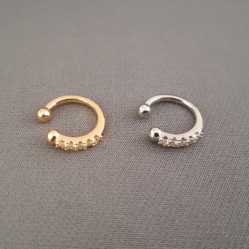 پیرسینگ فیک لب مدل نگینی