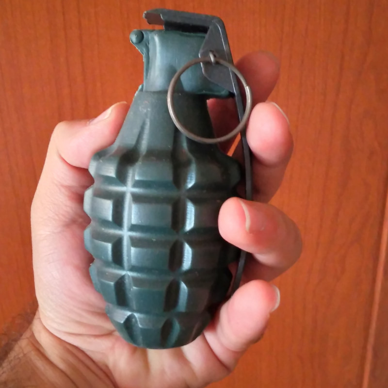 اسباب بازی جنگی مدل نارنجک 40 تیکه