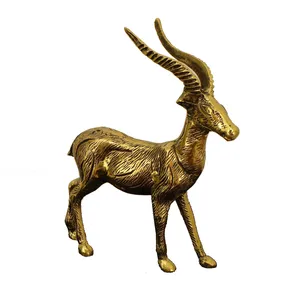مجسمه برنجی مدل قوچ شاخ‌ دار کد 63