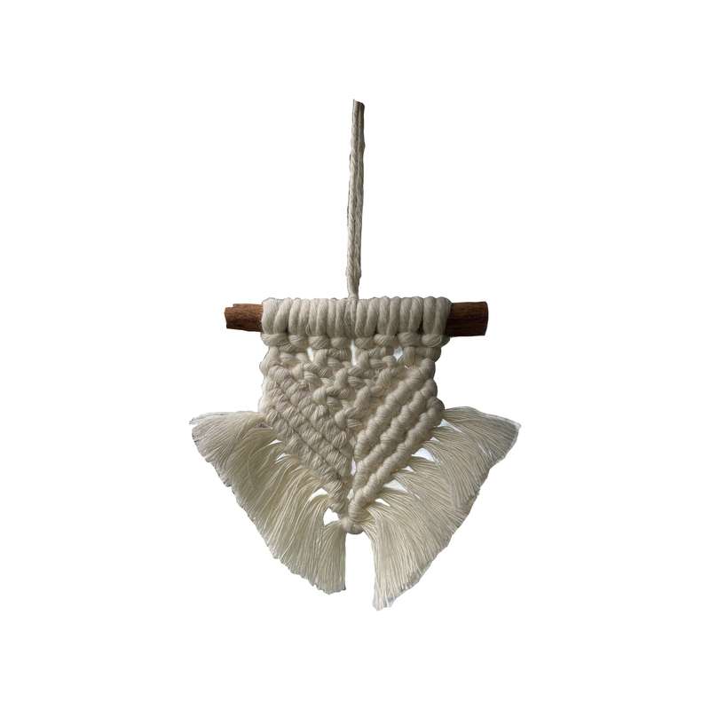 آویز خودرو طرح مکرومه کد CH001 آویز خودرو طرح مکرومه کد CH001