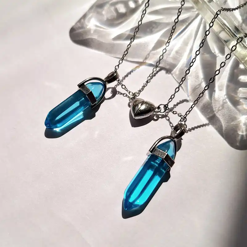 گردنبند مدل منشوری چاکرا بسته دو عددی