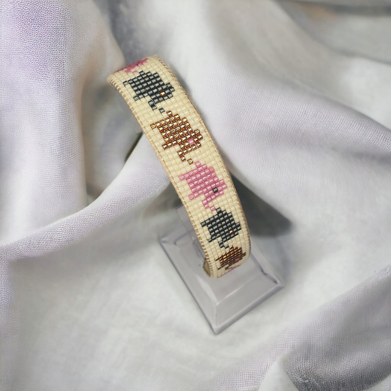 دستبند زنانه مدل منجوق‌بافی میوکی طرح فیل