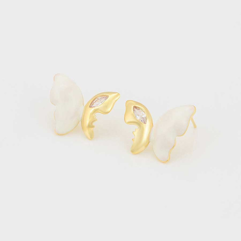 گوشواره زنانه ژوپینگ مدل پروانه ای گوشواره زنانه ژوپینگ مدل پروانه ای