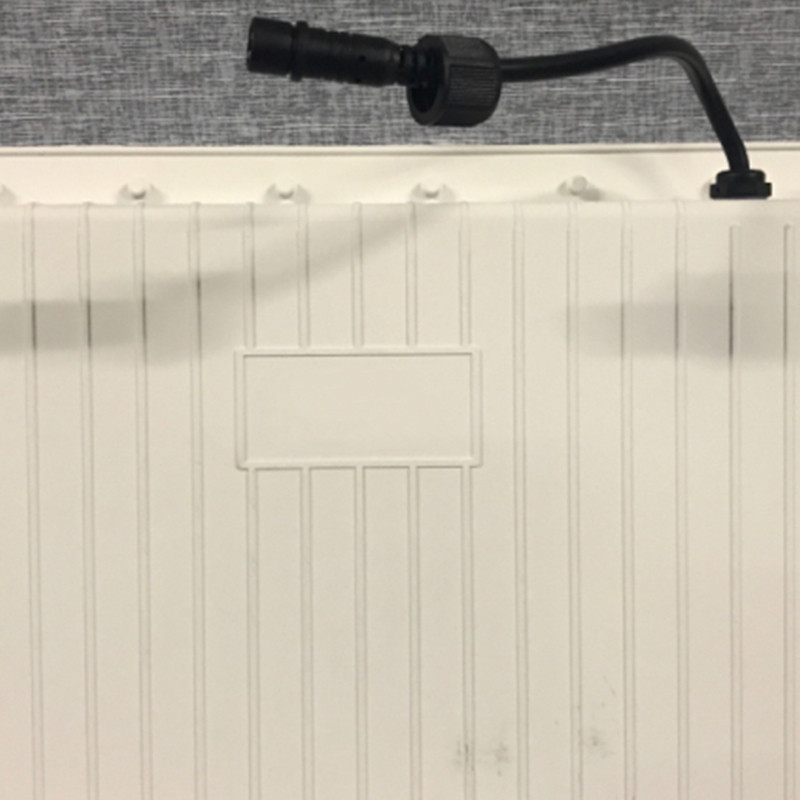 چراغ خورشیدی مدل LNZ-12 ظرفیت 300 وات