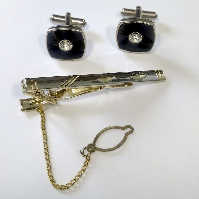 ست دکمه سردست و گیره کراوات مردانه مدل 453