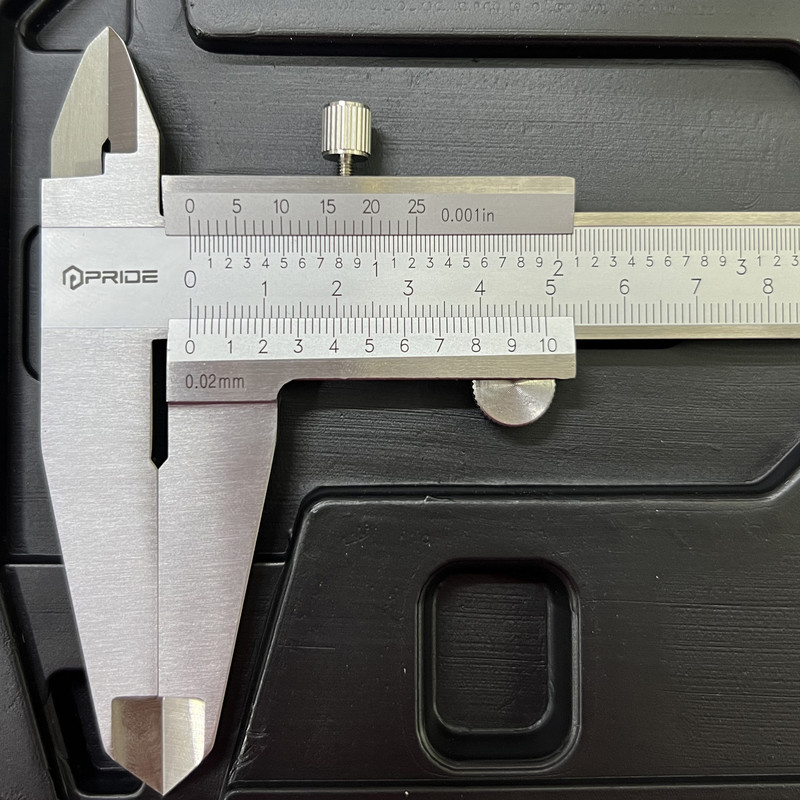 کولیس پراید مدل P3004-300 گستره 0-300 میلیمتر