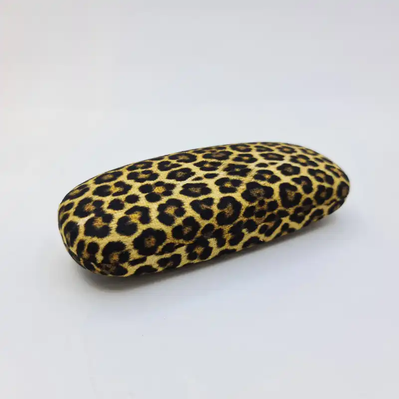 قاب عینک مدل 09 - پلنگی