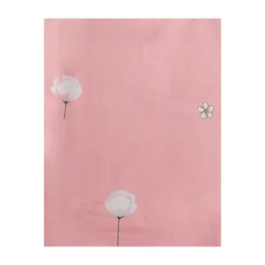 ملحفه آدنو مدل شکوفه کد IR70 دونفره سایز 180x200 سانتیمتر