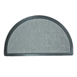 پادری مدل لاستیکی پی ار سی کد 002 سایز 80x50 سانتی‌متر مناسب برای فضای بیرونی