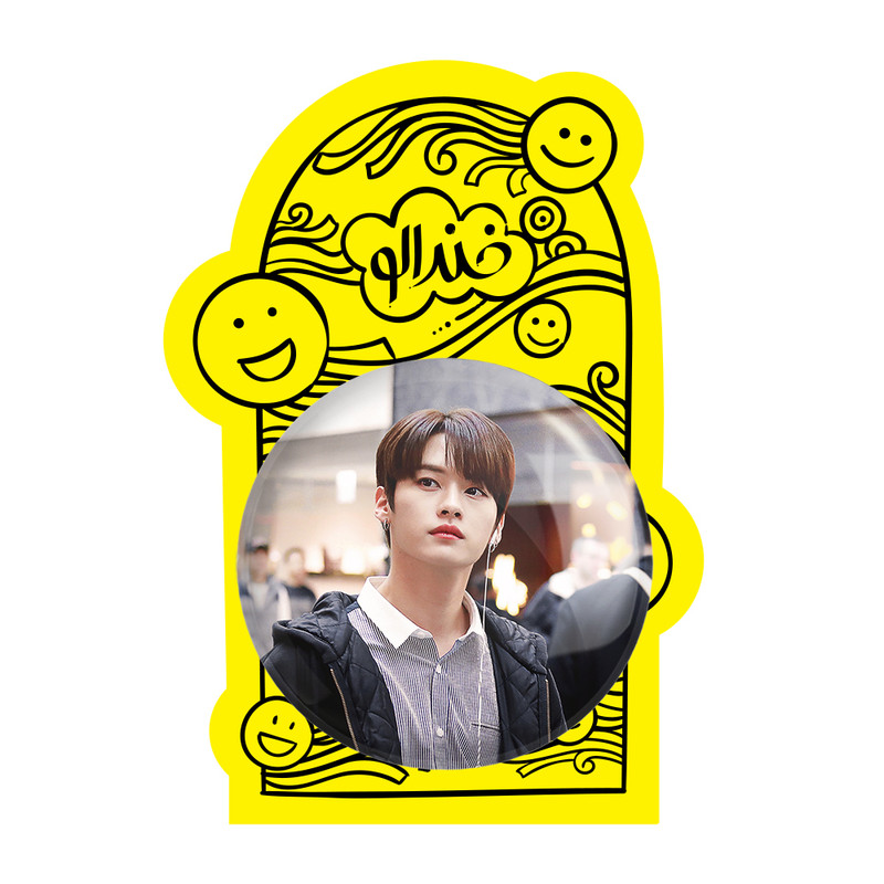 آینه جیبی خندالو طرح لی نو گروه استری کیدز Stray Kids مدل تاشو کد 11859