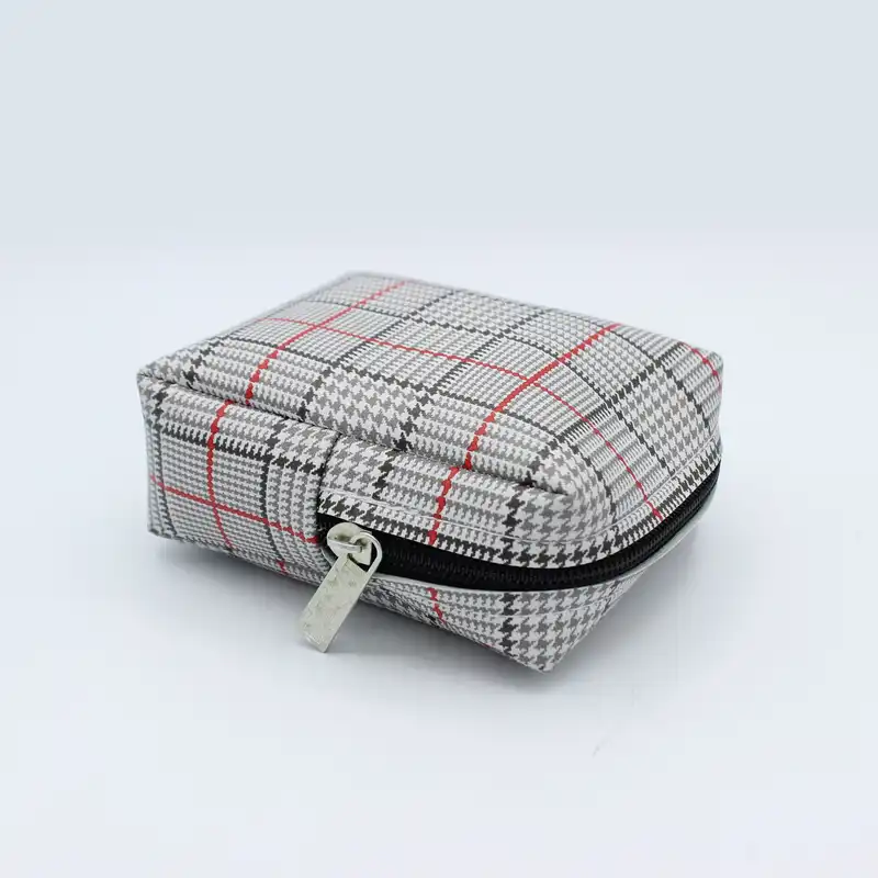 کیف نوار بهداشتی مدل پیچازی کد IDM635