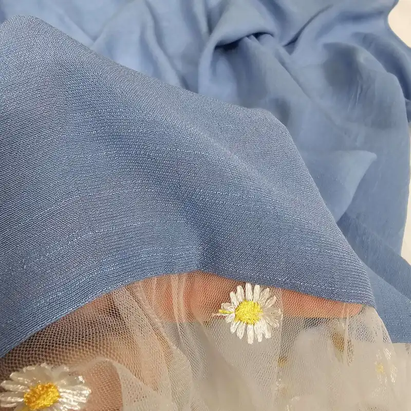 شال زنانه مدل حاشیه بابونه