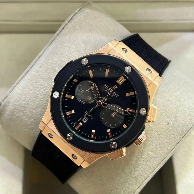 ساعت مچی عقربه ای زنانه  مدل رینگ دار کد Rm