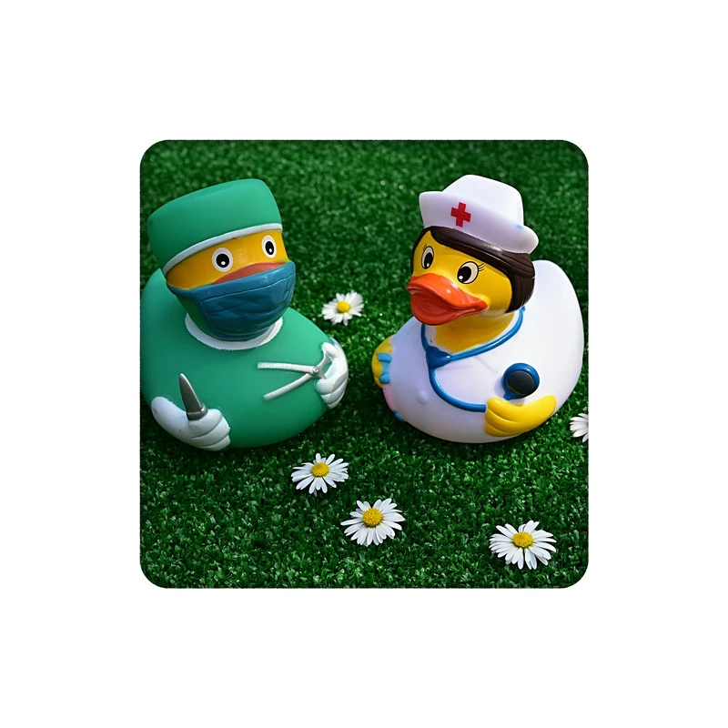 زیرلیوانی طرح دکتر و پرستار اردک کد 9756250