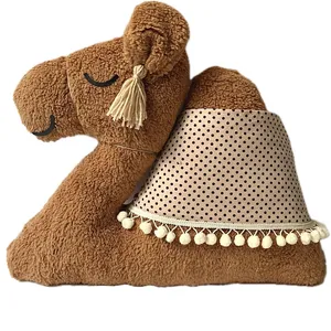 كوسن كودك مدل شتر 42*32 سانتي متر