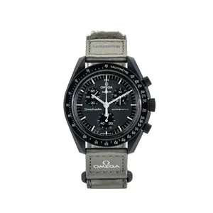 ساعت مچی عقربه‌ای مکانیکی مدل Swatch x Omega Bioceramic Moonswatch Mission to the Sun