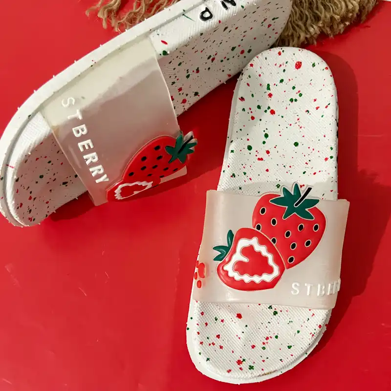 دمپایی زنانه مدل میوه ای توت فرنگی کد 440