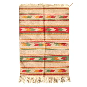 گلیم دستبافت یک و نیم متری مدل قشقایی کد GH99045