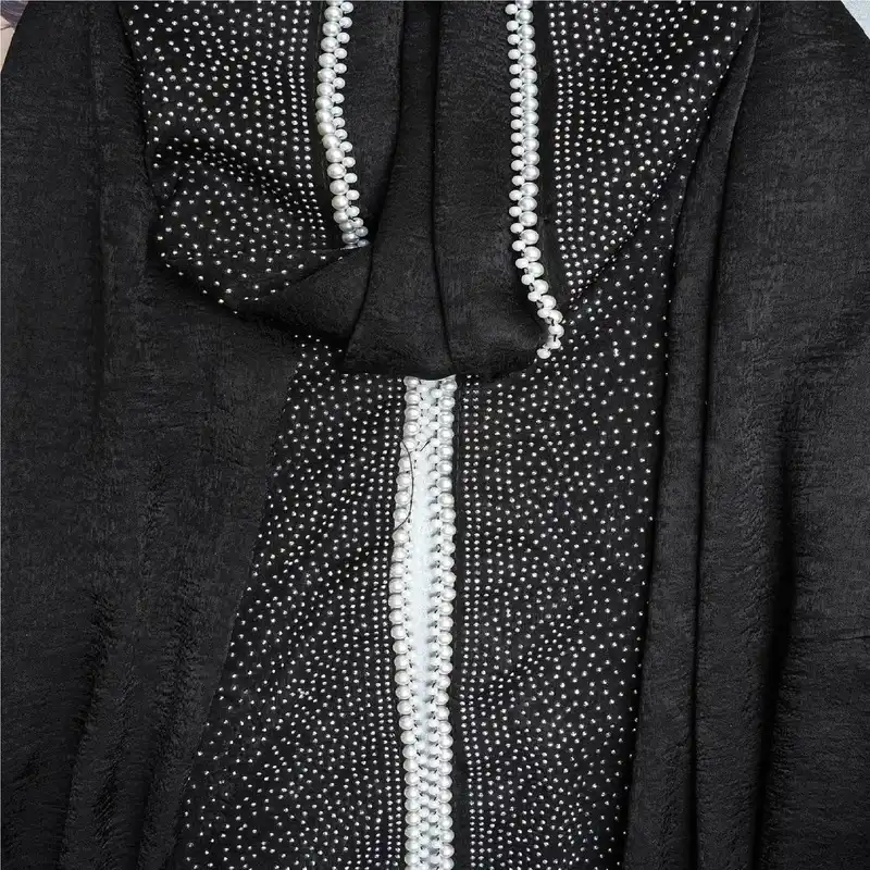 شال زنانه مدل کوپرا نگین دار و مروارید دوزی کد 9889