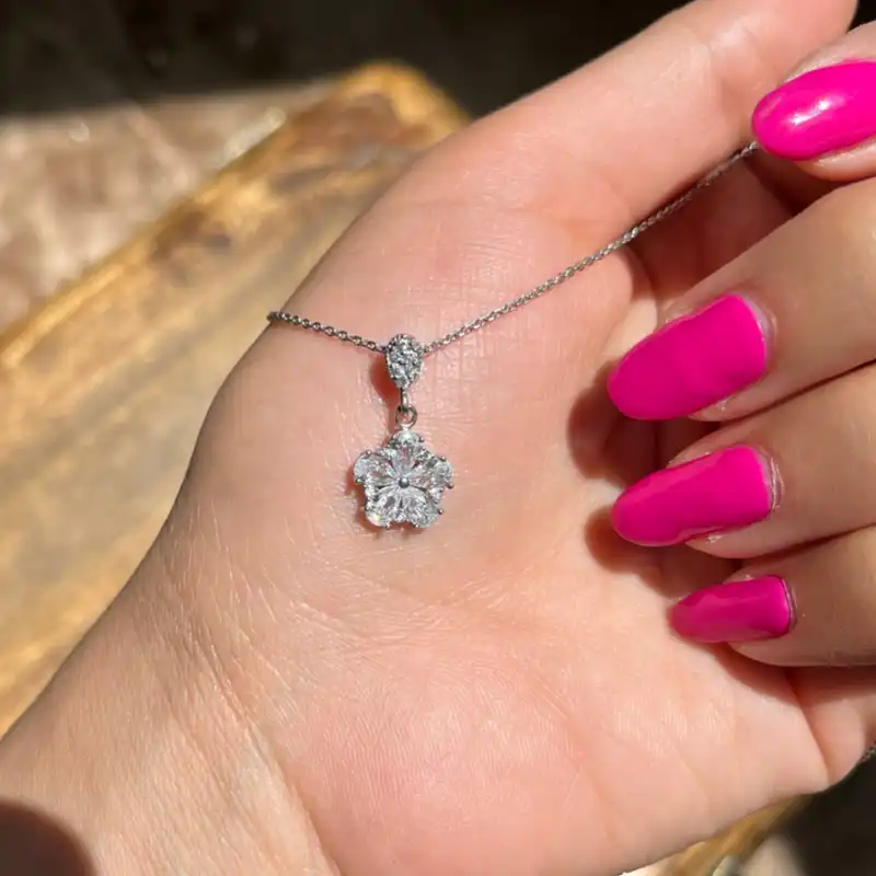 نیم ست نقره زنانه مدل شکوفه کد BARF11