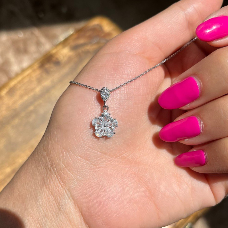 نیم ست نقره زنانه مدل شکوفه کد BARF11