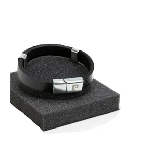 دستبند مردانه پیرکاردین کد 5087